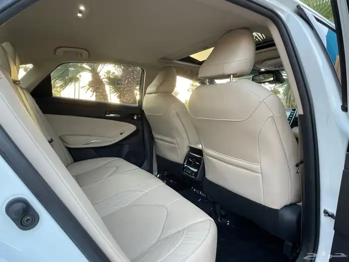 أفالون بريميوم ( مخزن ) 8