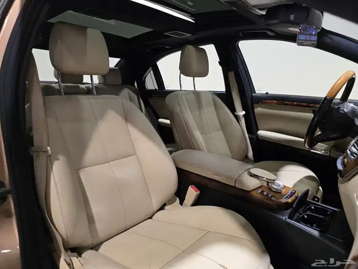 مرسيدس S350 موديل 2009 بحالة ممتازة 6