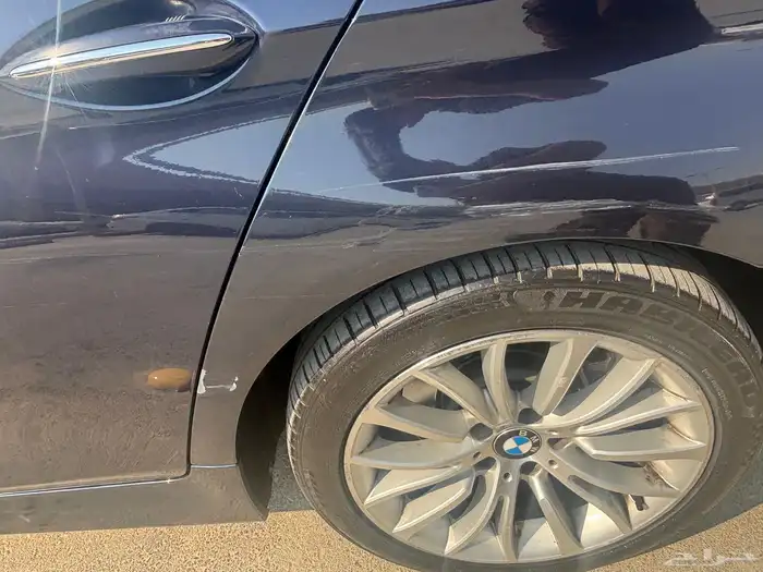 bmw 520 2014 لاكجري 7