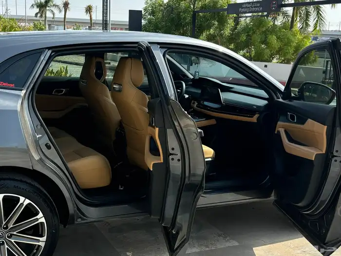 شانجان UNI-K 2025فل كامل بانوراما مقاعد جلد استعمال 12000فقط 5