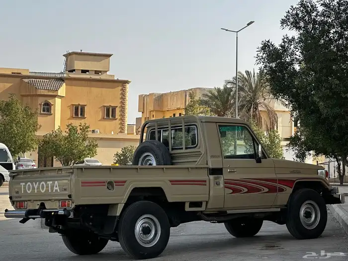 تويوتا شاص 2006 مخزن ممشى ( 79 ) 5