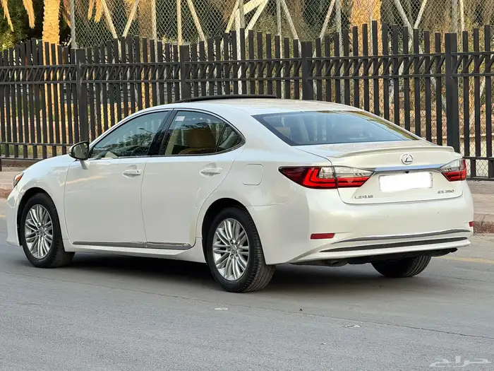 لكزس ES350 2018 سعودي 3