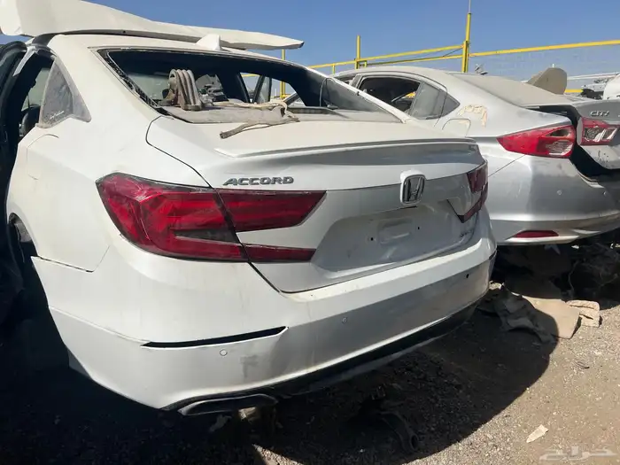 الحائر الان مندوب قطع غيار 3