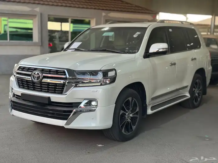 لاندكروزر GXR تورنج 2021 ديزل ممشى قليل (سعودي) 2