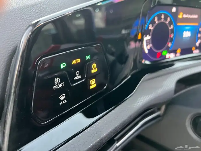 فولكس واجن جولف GTI 2024 شبة اصفار اخو الجديد 18