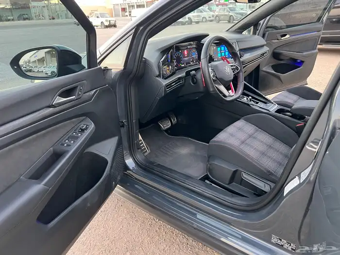 فولكس واجن جولف GTI 2024 شبة اصفار اخو الجديد 10