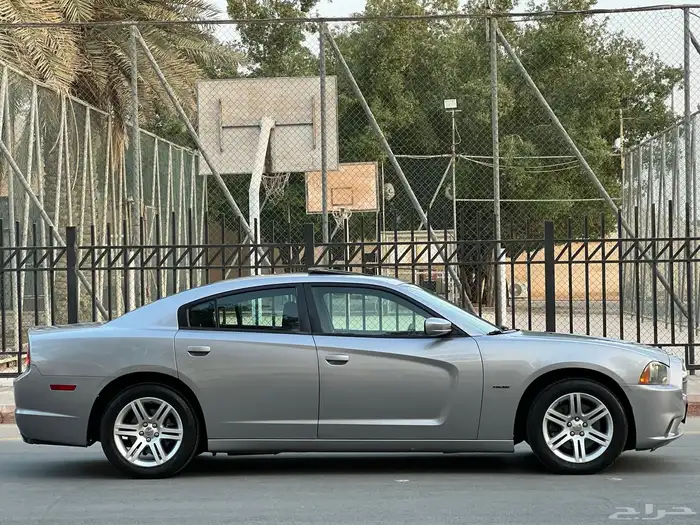 دودج تشاجر 2014 فل V8 6