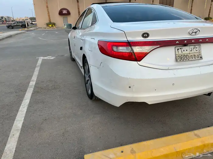 ازيرا 2016 اول مالك 10