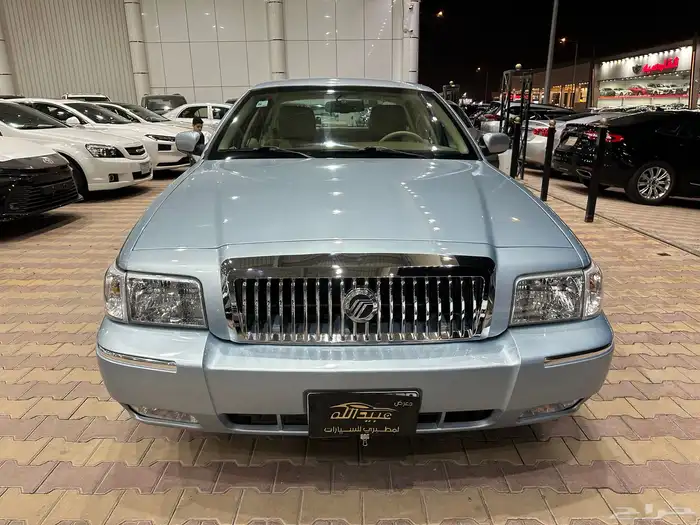 جراند ماركيز موديل 2011 نظيف 0