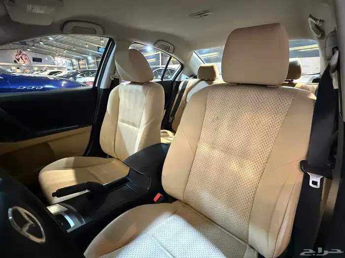 مازدا 3 2010 (( بحالة ممتازة )) 12