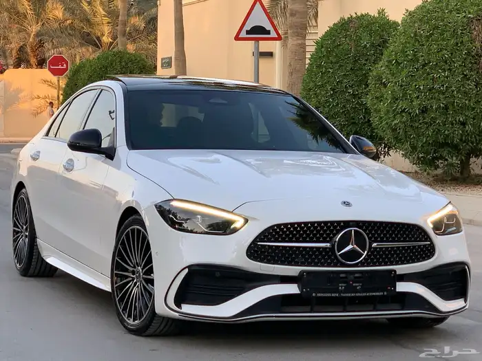 مرسيدس C200 موديل 2023 بحالة الوكاله ممشى 37 الف 0