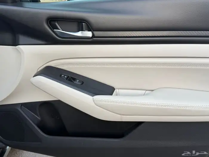 نيسان التيما 2021 SV وكالة 16