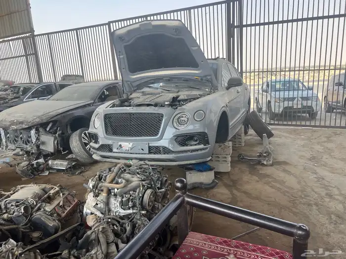 الحائر الان مندوب قطع غيار 30