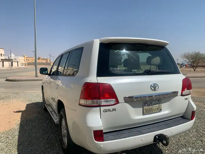 لاندكروزر 4