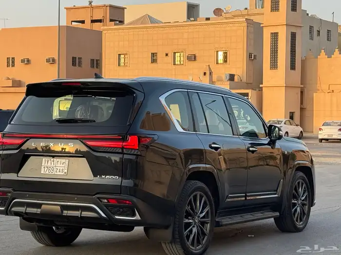 لكزس 2023 فل كامل أف سبورت 4