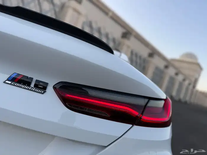 للبيع BMW M8 COMPETITION CARBON CORE 7