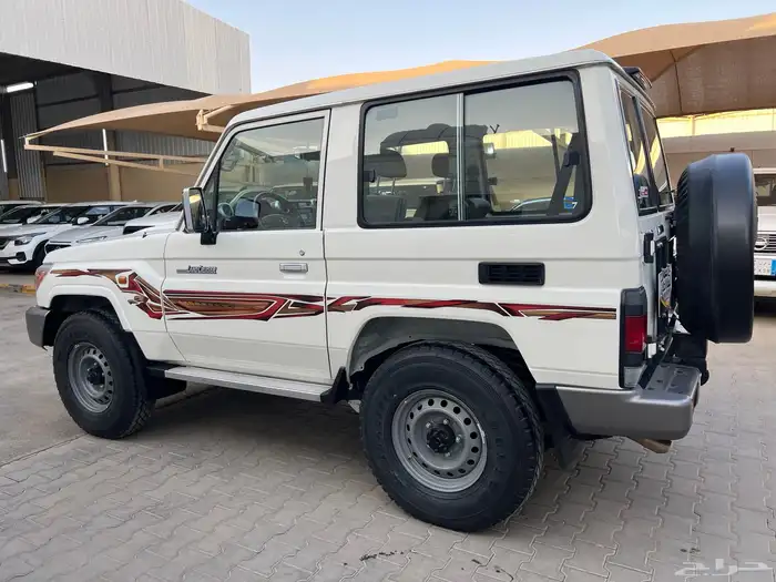 ربع 2021 دفلك نظيف جدا لدى قمة الاطلال 18