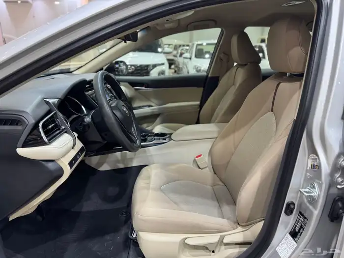 تويوتا كامري سعودي موديل 2019 16