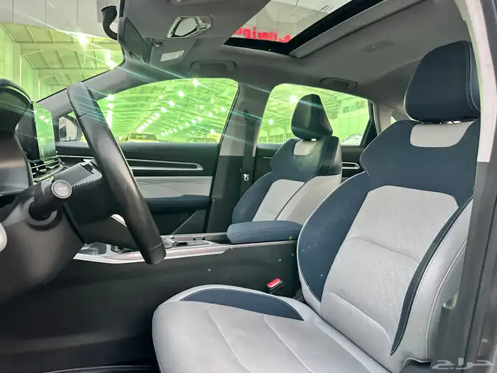 جيلي إمجراند فل كامل 2023 13