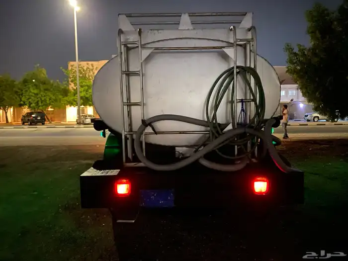 وايت ماء مديل 82 مسقط للبيع 36