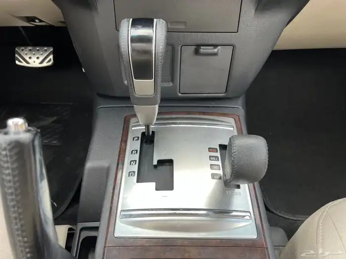 باجيرو 2022 بنزين فل كامل نظيف جدا لدى قمة الاطلال 42