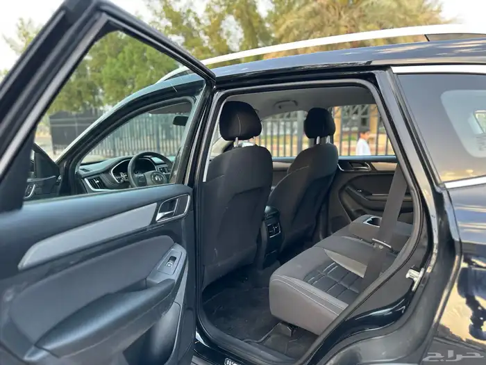 أم جي RX5 MG موديل 2022 سعودي تماتيك 11