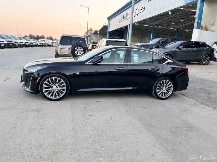 كاديلاك CT5 موديل 2023 3