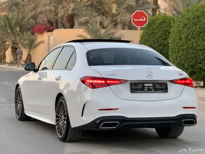 مرسيدس C200 موديل 2023 بحالة الوكاله ممشى 37 الف 15