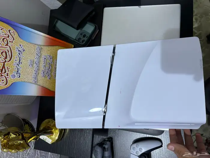 بلاستيشن فايف للبيع ون تيرا معه يدين الوكاله وسماعه وكرتونه 2