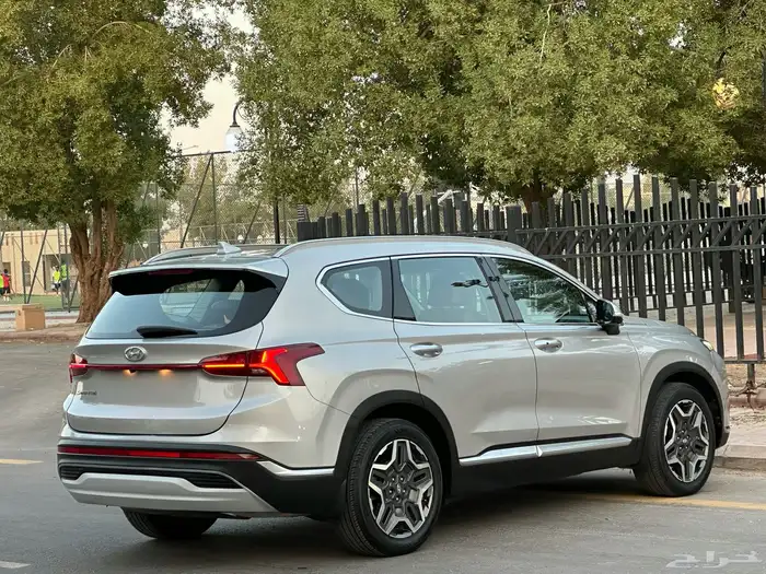 هونداي سنتافي موديل 2021 سعودي فل كامل اعلئ فئة 7 مقاعد 5