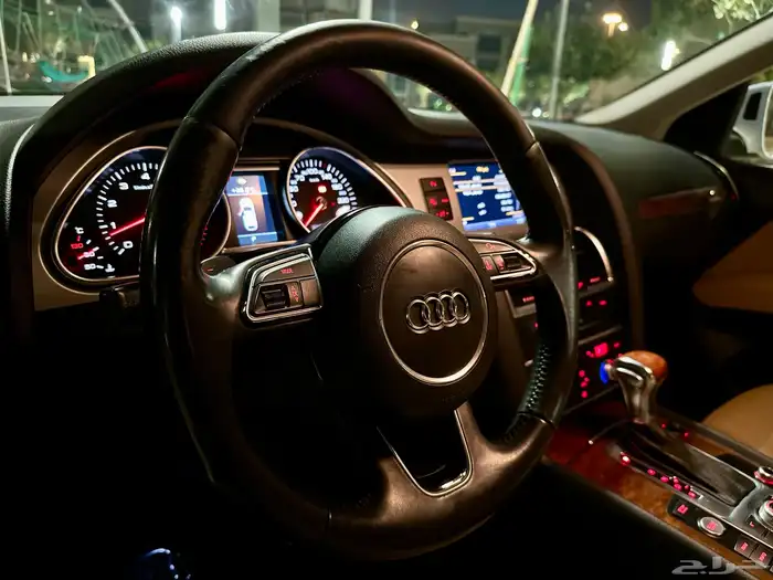 جيب اودي Q7 موديل 2014 فل كامل 16