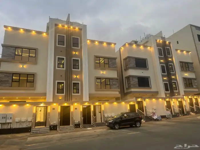 للبيع شقق أرضيه وعلويه ابها بالقرب من المطار 1