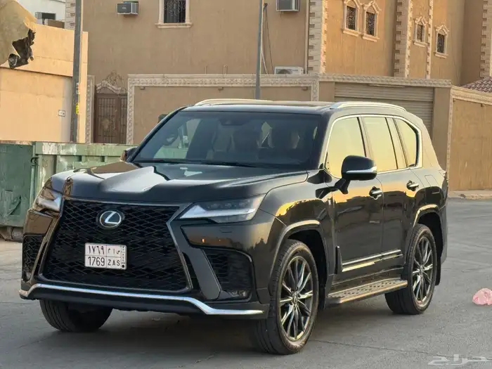 لكزس 2023 فل كامل أف سبورت 1