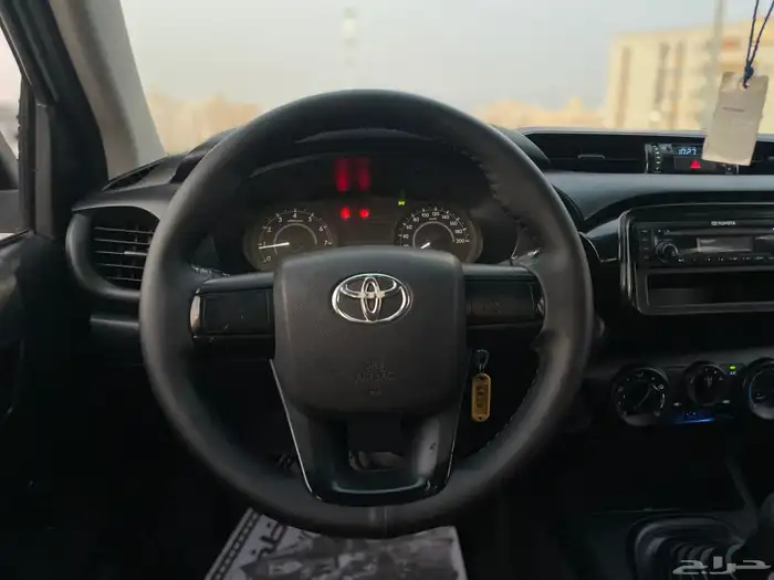 تويوتا - هايلوكس - غمارتين - سعودي - 2016 - مخزن 12