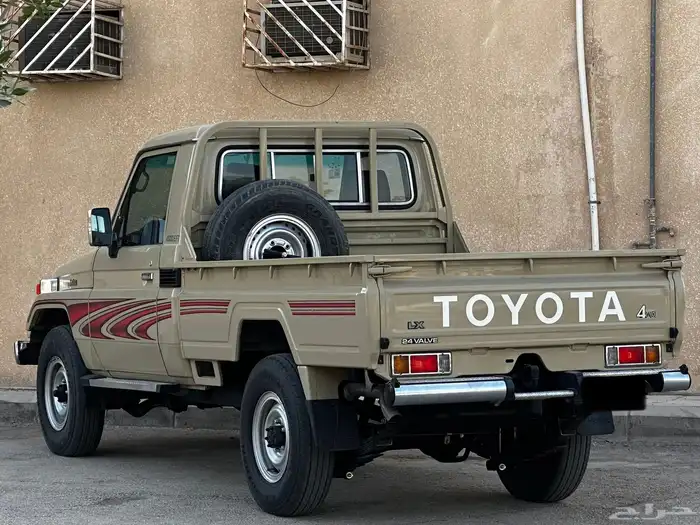 تويوتا شاص 2006 مخزن ممشى ( 79 ) 3