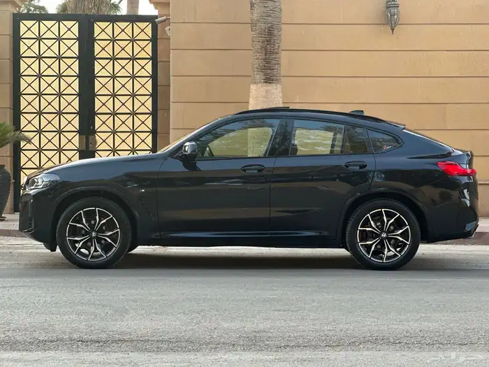 بي ام اكس 4 2024 ضمان وصيانه 18