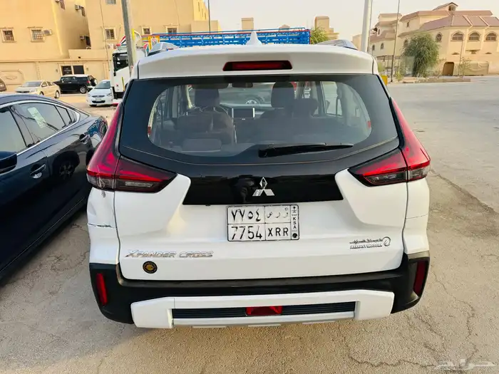 Mitsubishi XPander Cross 2023 4