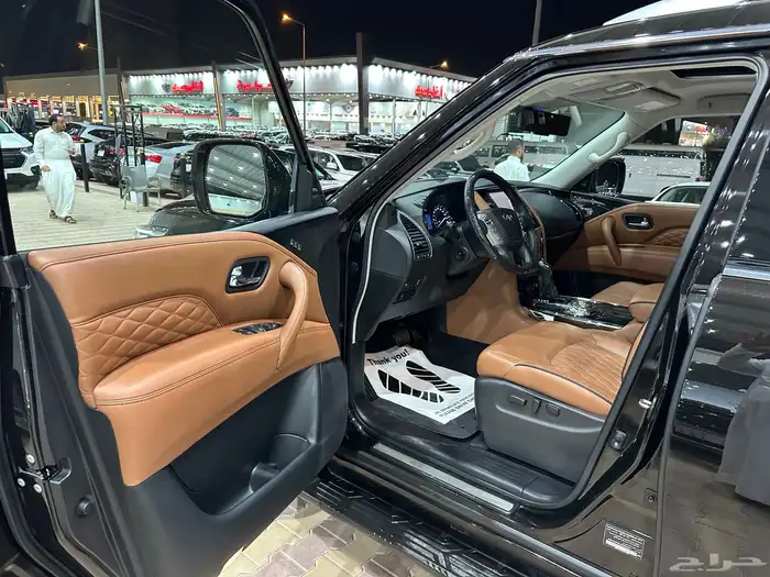 انفنيتي QX80 موديل 2018 فل كامل نظيف جدآ ممشى قليل 19