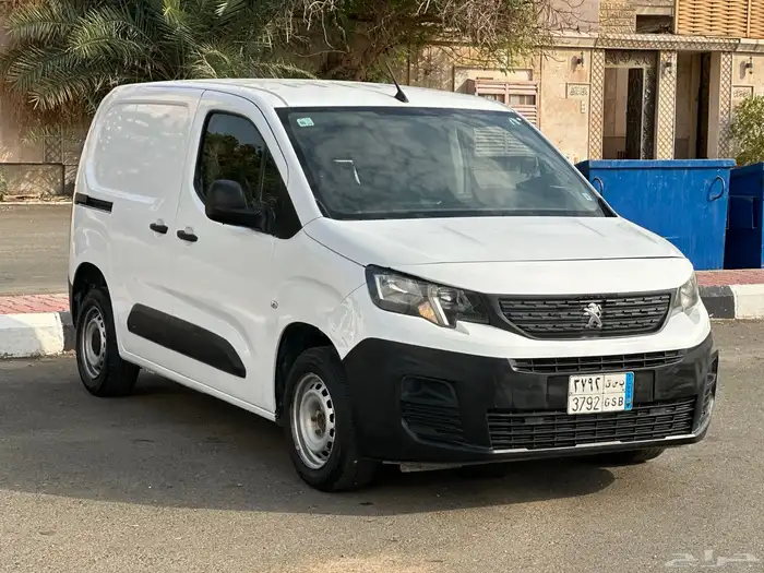 بيجو-بارتنر-2023-ديزل-سعر-33000-الف 1