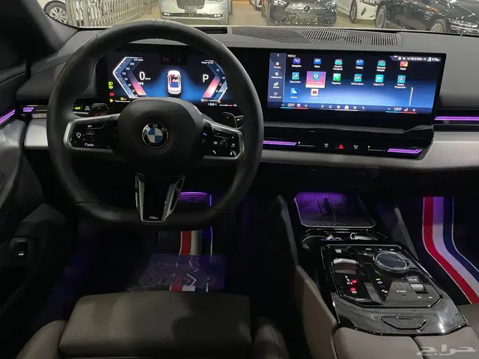 بي ام دبليو 520i موديل 2024 فل كامل Kit m 19
