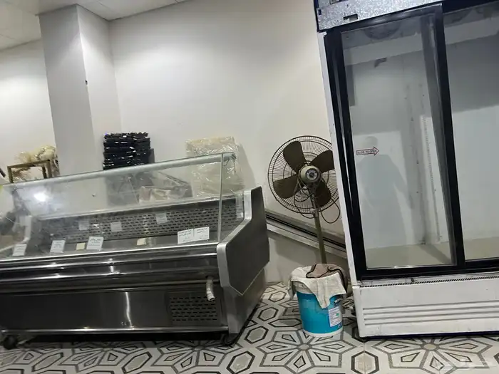 ثلاجات تموينات للبيع المستعجل 6