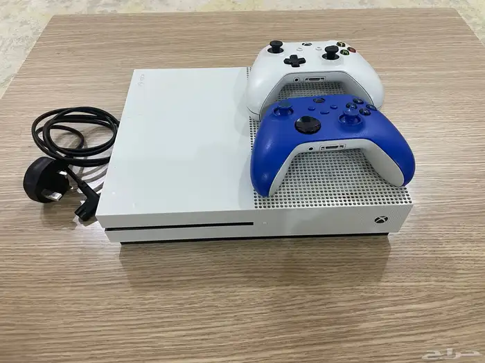 إكس بوكس ون أس 4