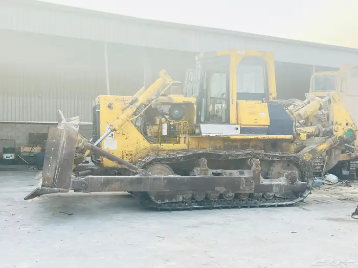 بلدوزر للايجار 3