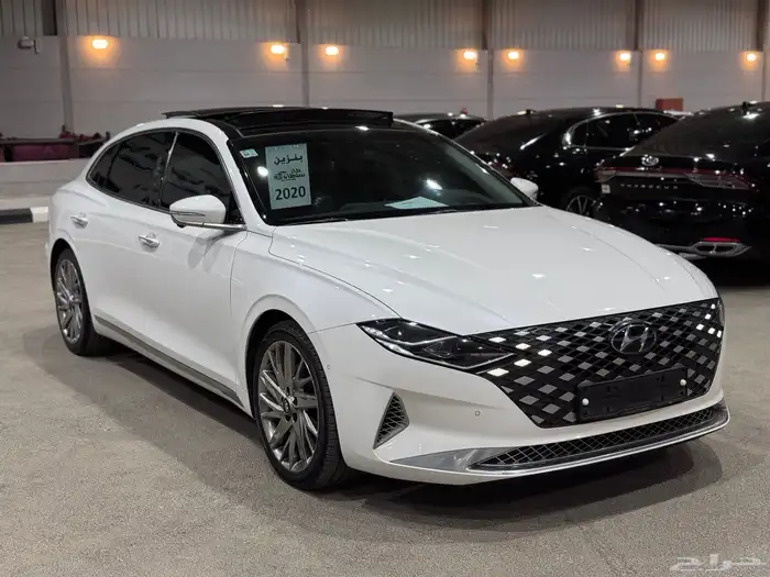 ازيرا 2020 فل كامل اعلى فئه ( 6 سلندر ) بدي وكاله 3