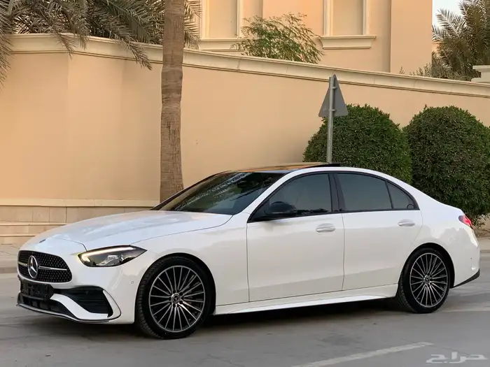 مرسيدس C200 موديل 2023 بحالة الوكاله ممشى 37 الف 21