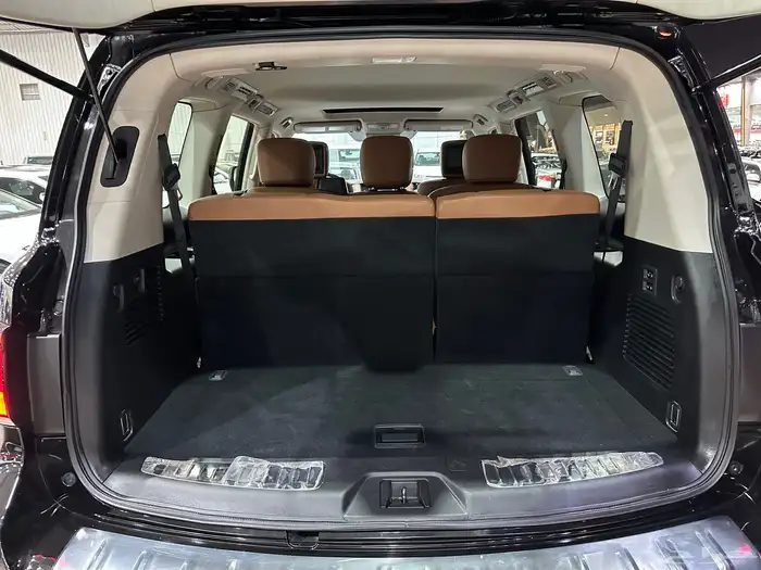 انفنيتي QX80 موديل 2018 فل كامل نظيف جدآ ممشى قليل 28