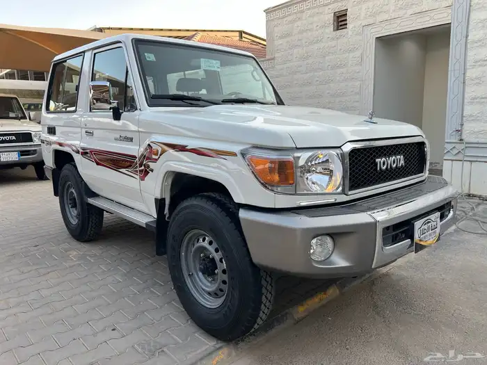 ربع 2021 دفلك نظيف جدا لدى قمة الاطلال 2