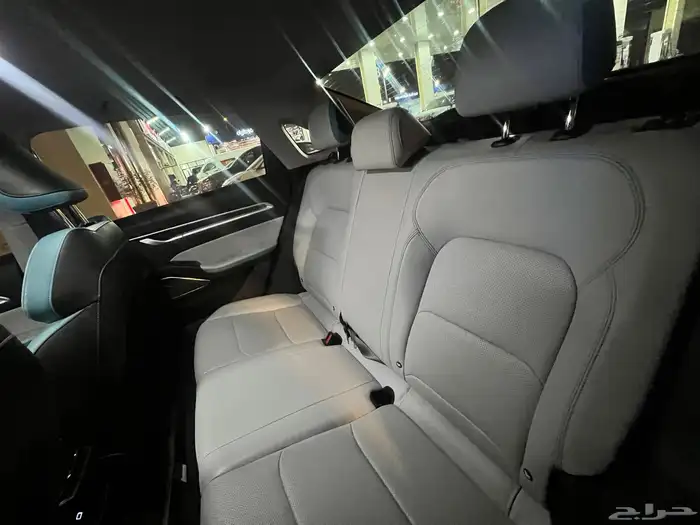 جيلي امجراند 16