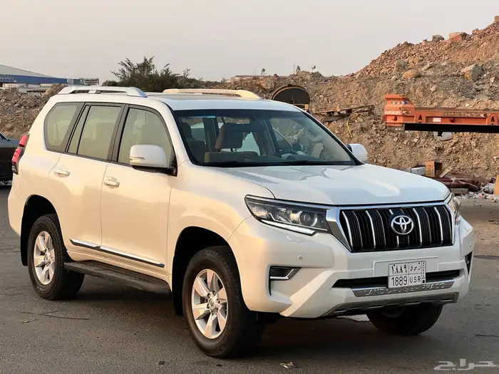 برادو 2023 Txl v6 فتحة سقف 1