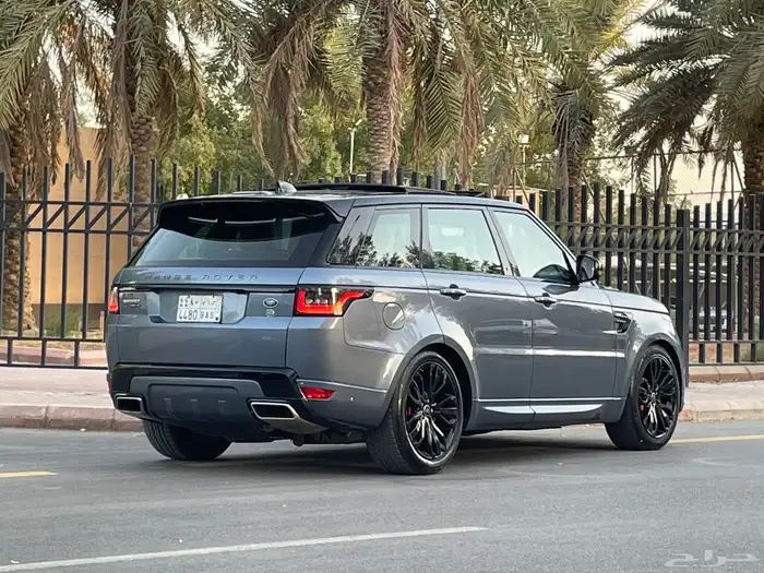 رنج روفر سبورت 2020 فل كامل نظيف جدا بحال الوكاله 32